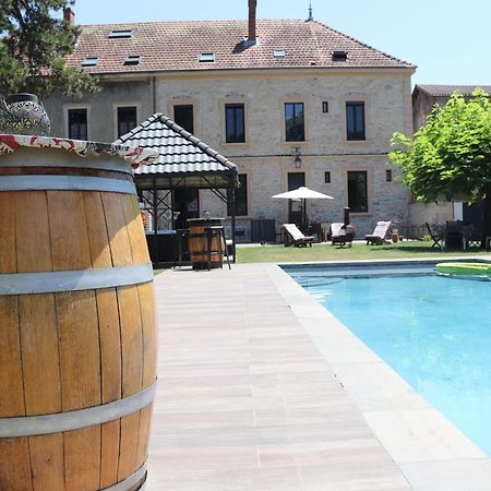 Les Tourelles Hotel Exterior photo